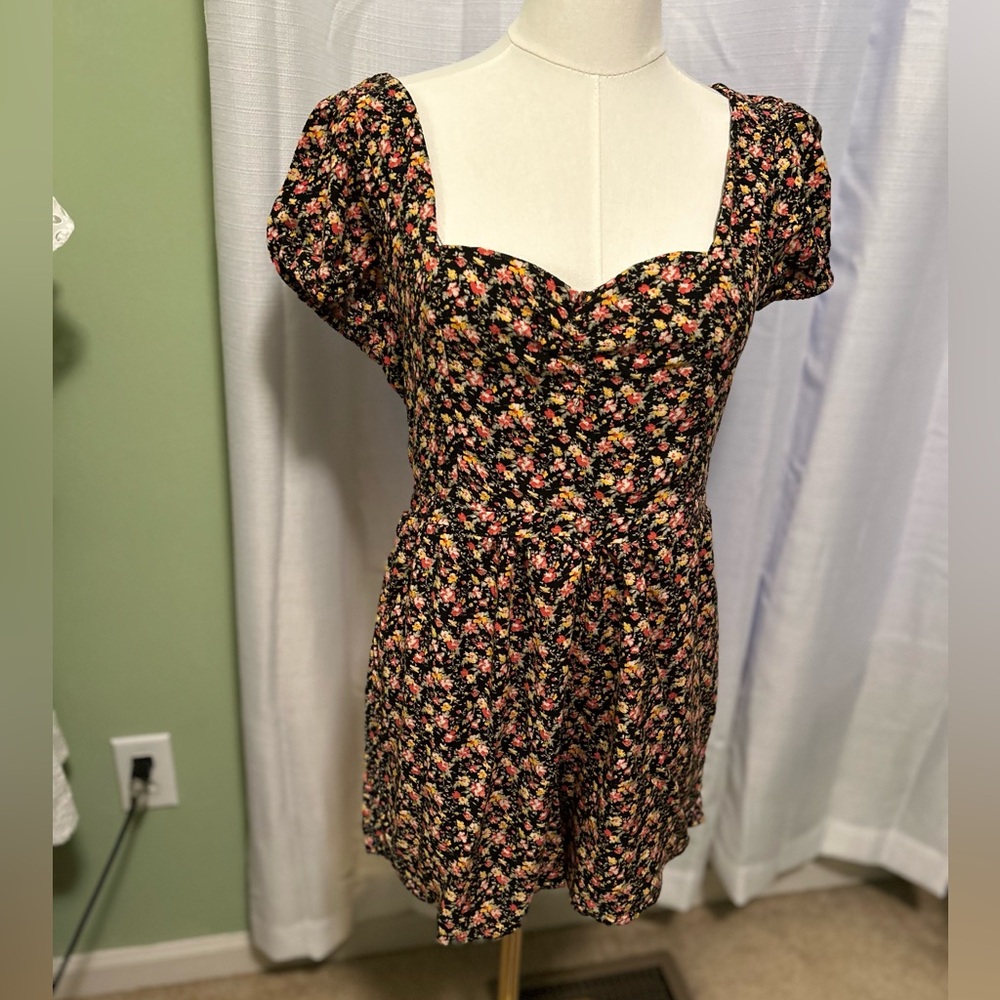 American Eagle short romper